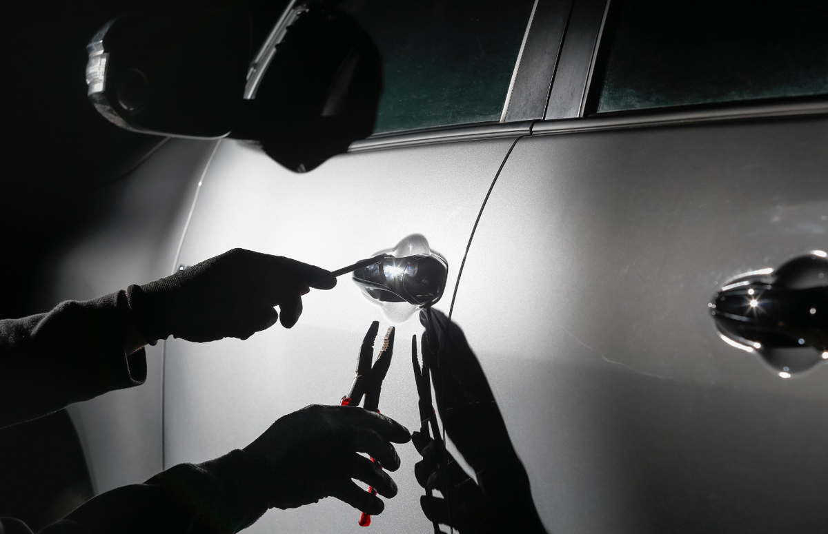 Protecting your car: alarm vs tracker vs immobiliser
