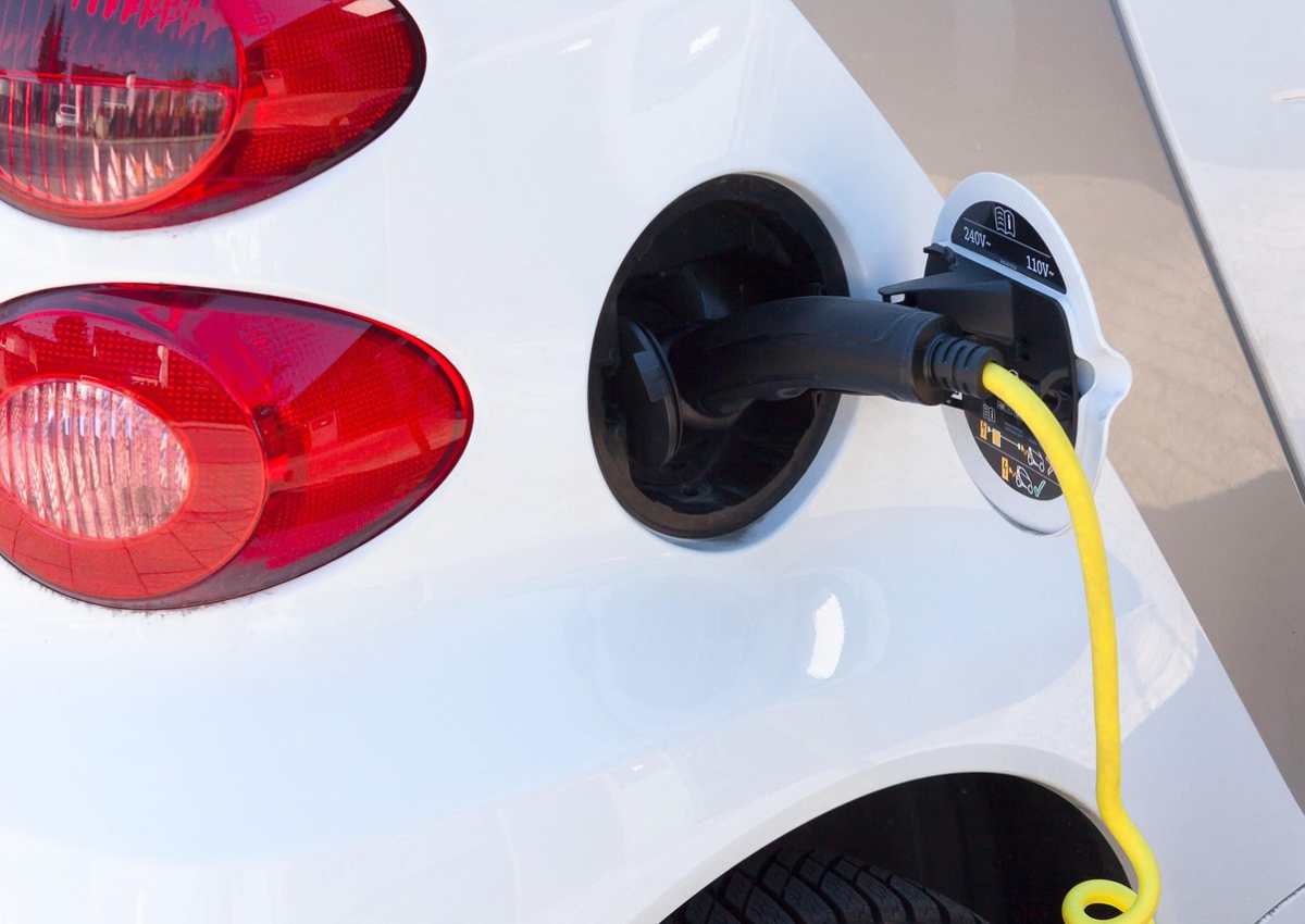 EV & Hybrid Car Theft: Why Electric Vehicles Are Now Being Targeted – And How to Secure Them